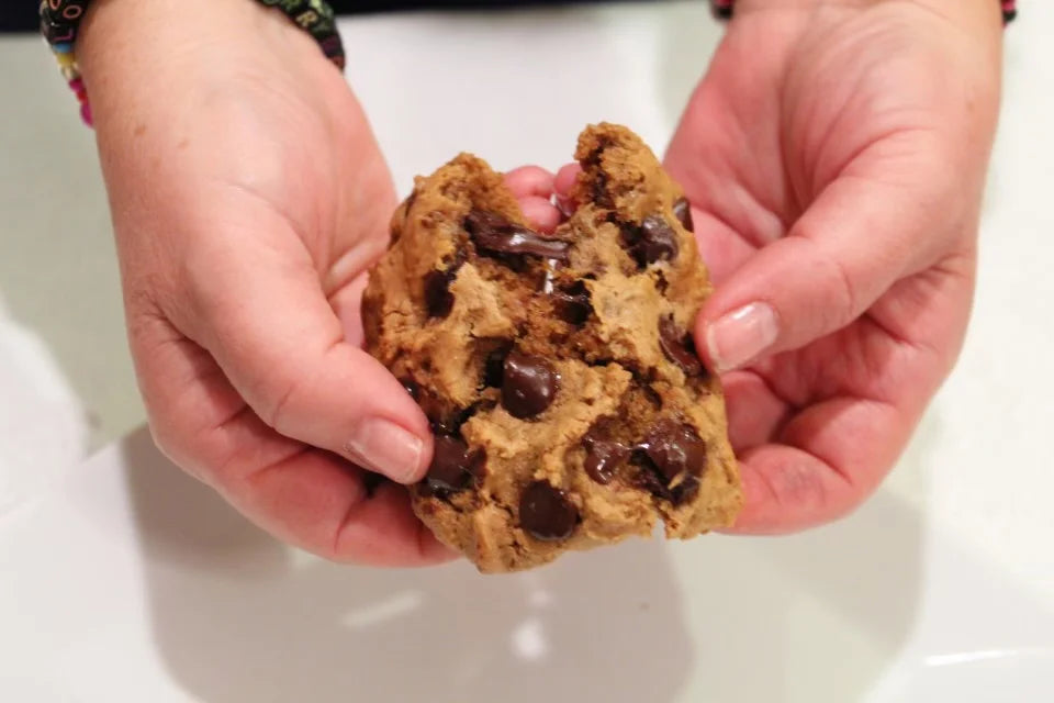 Chocolate Chip Banana Bread & Cookie Bundle